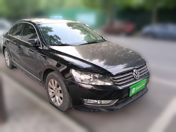 Volkswagen Passat 2014, 95500 км, за 6022 USD