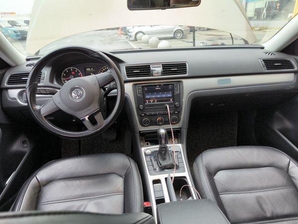 Volkswagen Passat 2014, 128000 км, за 6360 USD - фото 20