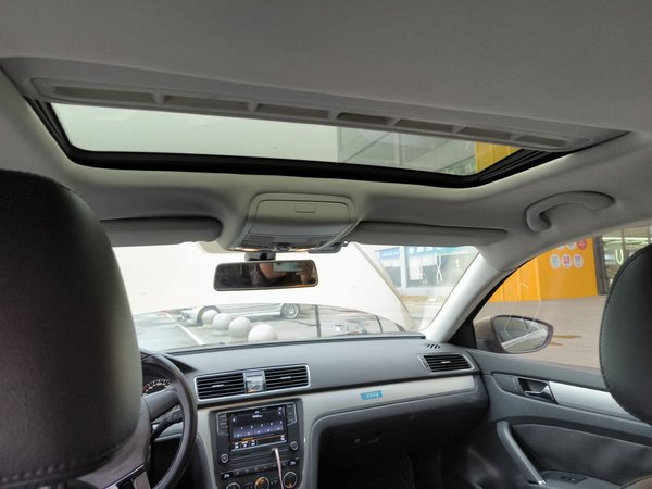 Volkswagen Passat 2014, 128000 км, за 6360 USD - фото 17