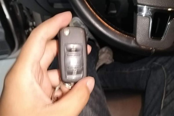 Volkswagen Passat 2014, 128000 км, за 7657 USD - фото 29