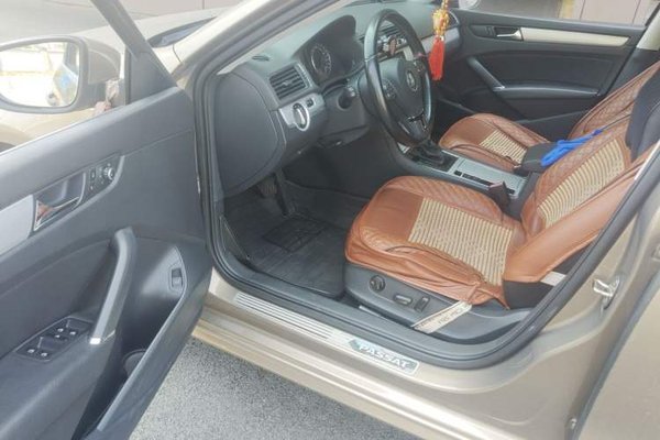 Volkswagen Passat 2014, 181900 км, за 5363 USD - фото 17