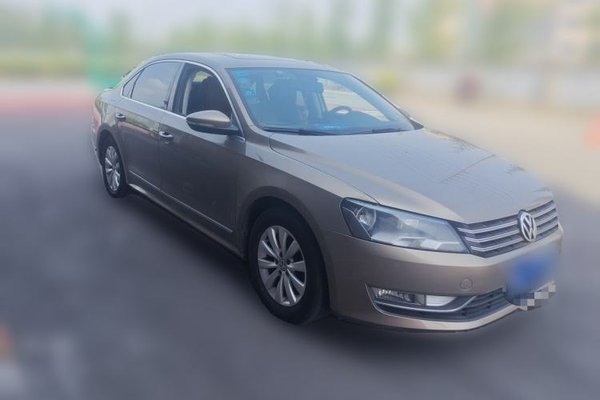 Volkswagen Passat 2014, 181900 км, за 5363 USD