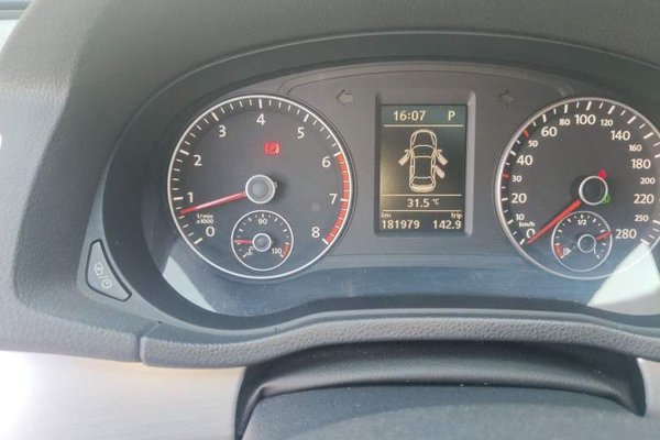 Volkswagen Passat 2014, 181900 км, за 5363 USD - фото 13