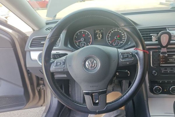 Volkswagen Passat 2014, 181900 км, за 5363 USD - фото 11
