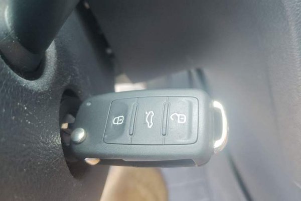 Volkswagen Passat 2014, 181900 км, за 5363 USD - фото 9