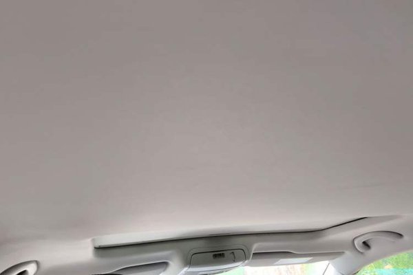 Volkswagen Passat 2014, 129800 км, за 8715 USD - фото 15