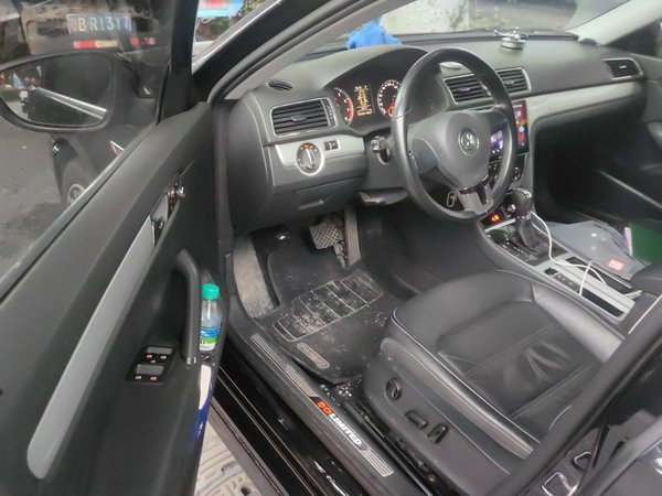 Volkswagen Passat 2014, 170100 км, за 5207 USD - фото 17
