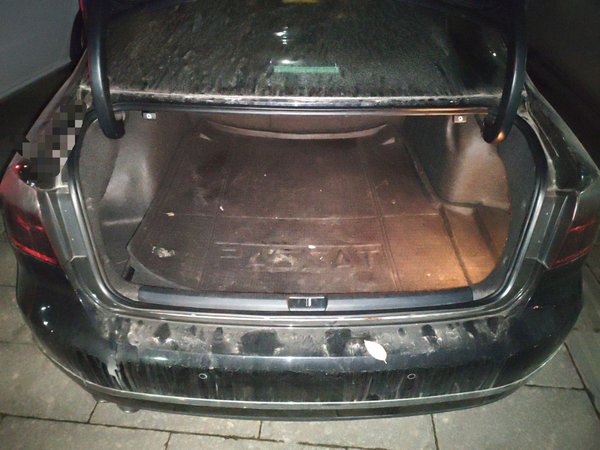 Volkswagen Passat 2014, 90700 км, за 7649 USD - фото 16