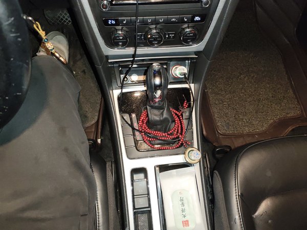 Volkswagen Passat 2014, 95500 км, за 5530 USD - фото 15