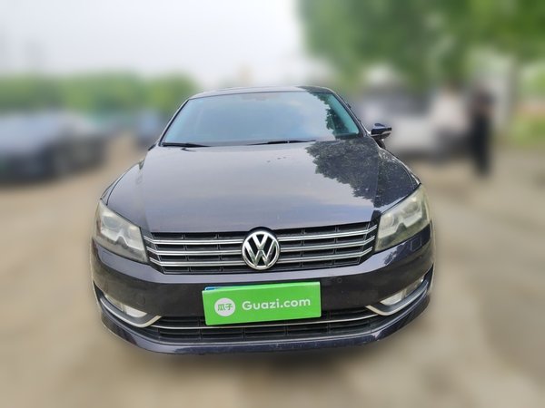 Volkswagen Passat 2014, 143600 км, за 7697 USD