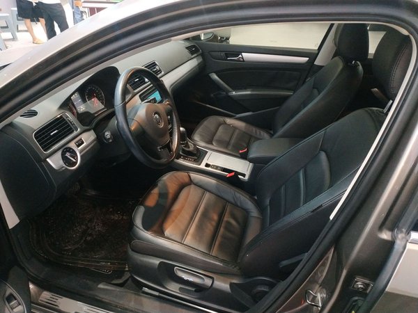 Volkswagen Passat 2014, 106200 км, за 7756 USD - фото 19
