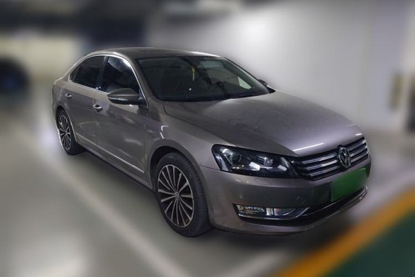 Volkswagen Passat 2014, 96600 км, за 6390 USD