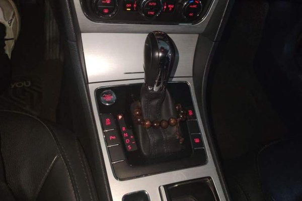 Volkswagen Passat 2014, 96600 км, за 6390 USD - фото 15