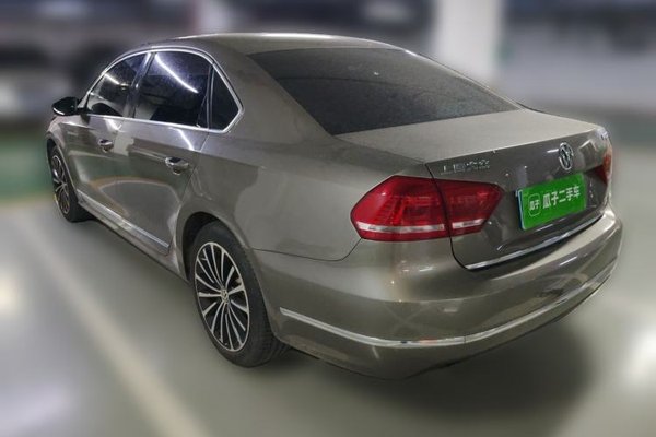 Volkswagen Passat 2014, 96600 км, за 6390 USD