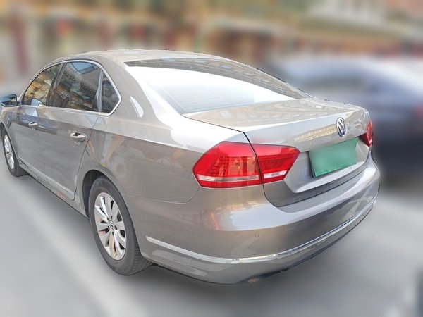 Volkswagen Passat 2014, 150200 км, за 5502 USD