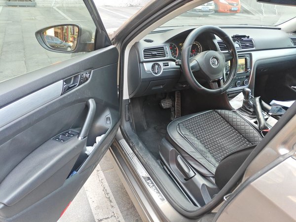 Volkswagen Passat 2014, 150200 км, за 5502 USD - фото 19