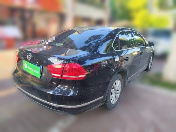Volkswagen Passat 2015, 84400 км, за 6061 USD - фото 6