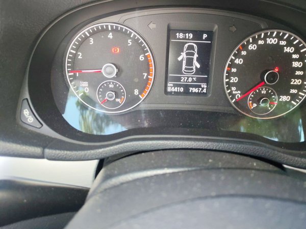 Volkswagen Passat 2015, 84400 км, за 6061 USD - фото 13