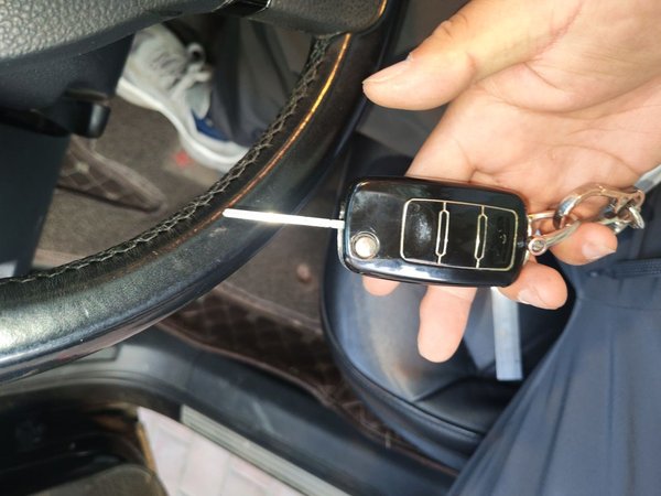 Volkswagen Passat 2015, 84400 км, за 6061 USD - фото 9