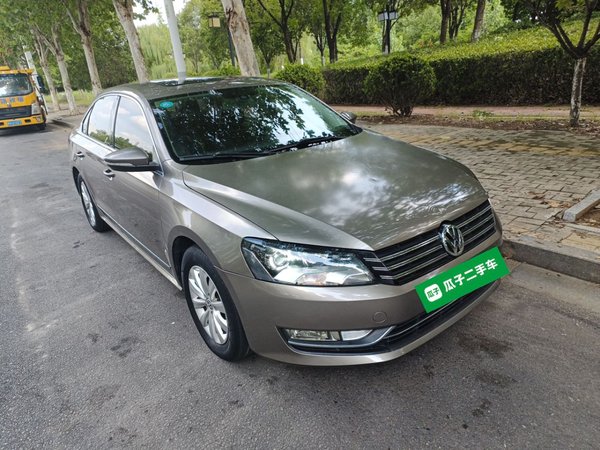 Volkswagen Passat 2015 1.8TSI DSG Prestige Edition, 2015 года