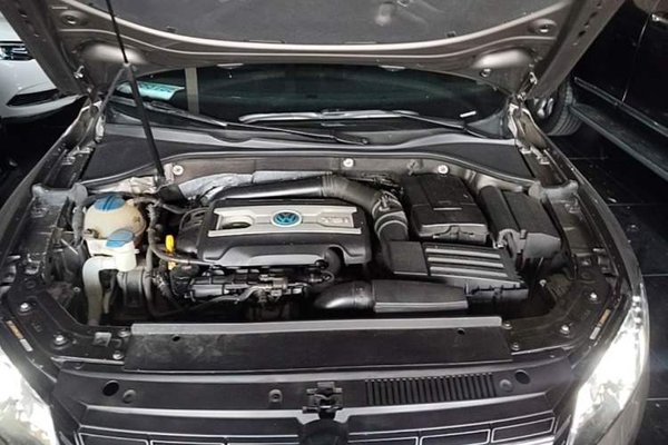 Volkswagen Passat 2015, 85600 км, за 7237 USD - фото 24