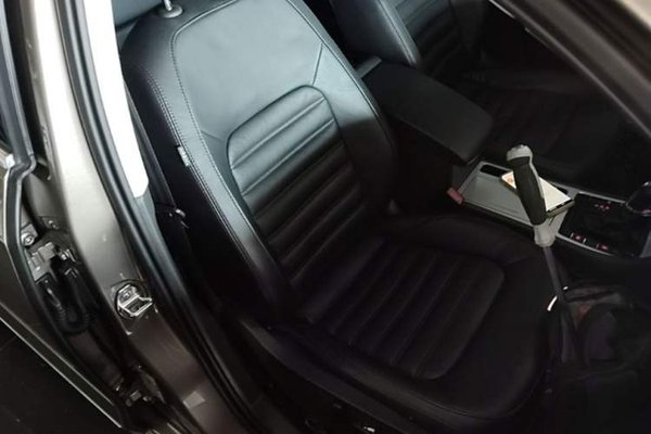 Volkswagen Passat 2015, 85600 км, за 7237 USD - фото 19