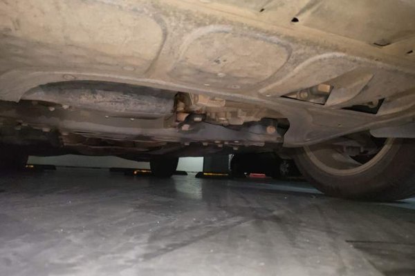 Volkswagen Passat 2015, 106000 км, за 6107 USD - фото 8