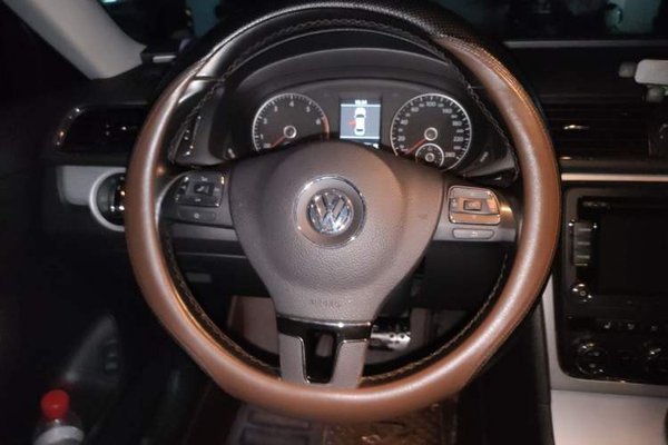 Volkswagen Passat 2015, 106000 км, за 6107 USD - фото 11