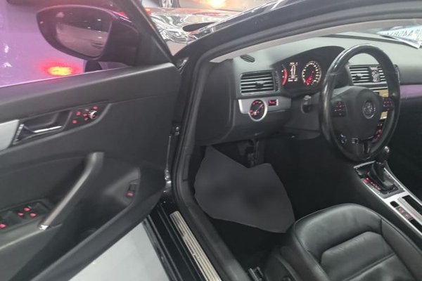 Volkswagen Passat 2015, 146500 км, за 7199 USD - фото 24