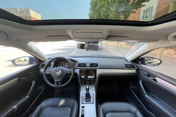 Volkswagen Passat 2015, 78900 км, за 8571 USD - фото 16