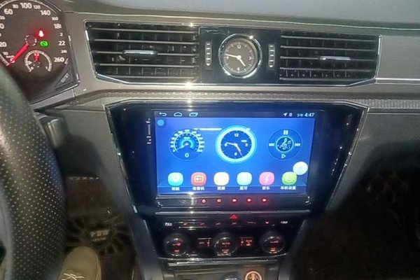 Volkswagen Passat 2016, 140800 км, за 8835 USD - фото 16