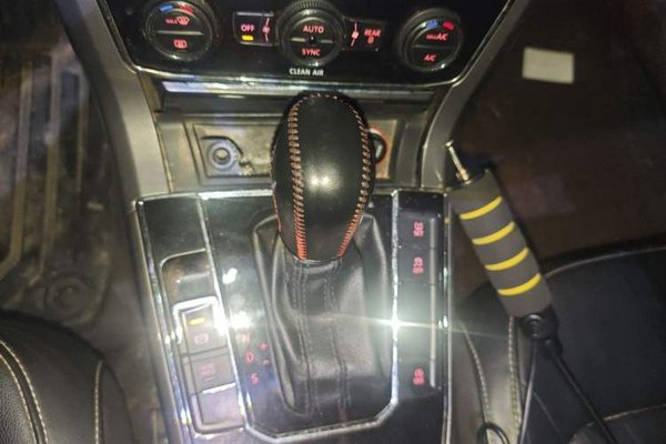 Volkswagen Passat 2016, 163299 км, за 6451 USD - фото 18