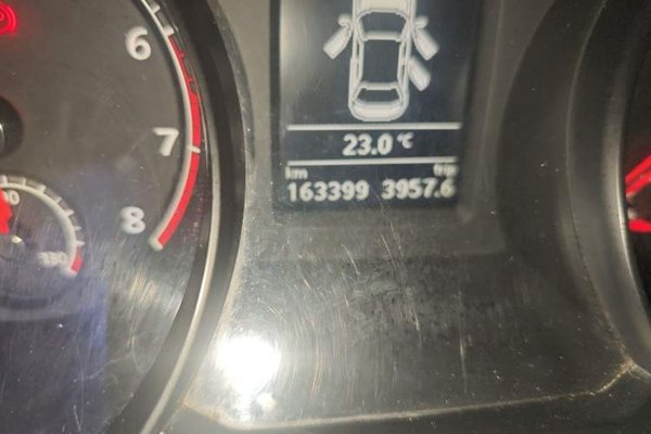 Volkswagen Passat 2016, 163299 км, за 6451 USD - фото 16
