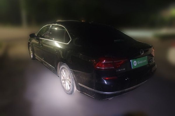Volkswagen Passat 2016, 163299 км, за 6451 USD