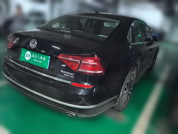 Volkswagen Passat 2016, 120500 км, за 9380 USD