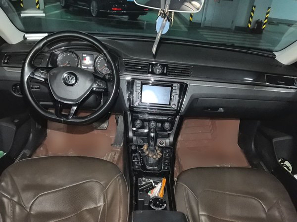 Volkswagen Passat 2016, 120500 км, за 9380 USD - фото 6