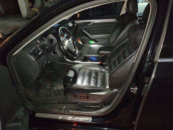 Volkswagen Passat 2016, 136100 км, за 7563 USD - фото 16