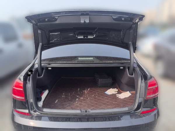 Volkswagen Passat 2016, 65800 км, за 10162 USD - фото 20
