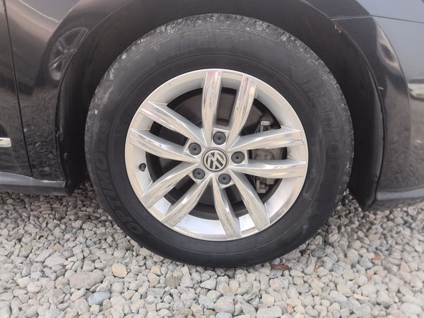 Volkswagen Passat 2016, 65800 км, за 10162 USD - фото 8