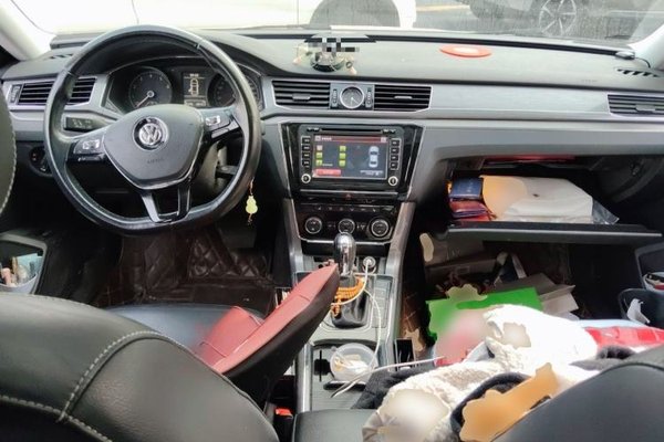 Volkswagen Passat 2016, 45100 км, за 7978 USD - фото 10
