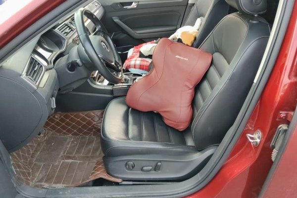 Volkswagen Passat 2016, 45100 км, за 7978 USD - фото 16