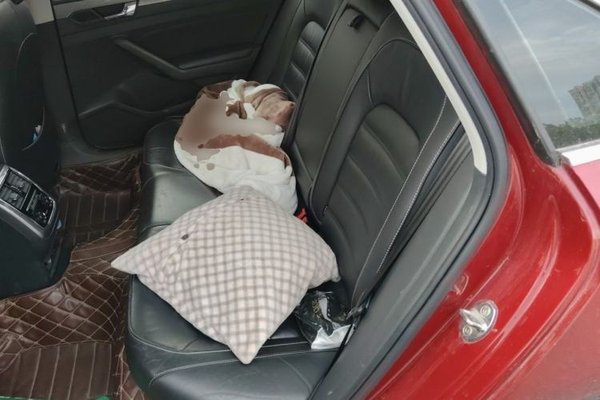Volkswagen Passat 2016, 45100 км, за 7978 USD - фото 18