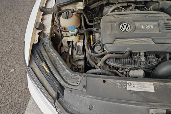 Volkswagen Passat 2016, 160400 км, за 6122 USD - фото 23