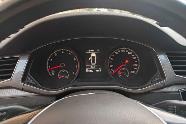 Volkswagen Passat 2016, 160400 км, за 6122 USD - фото 11