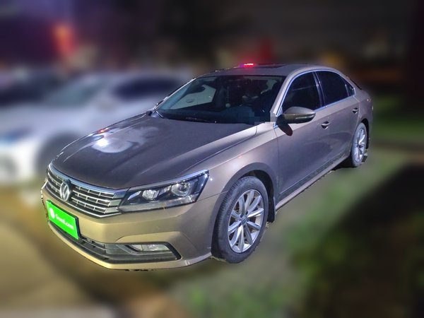 Volkswagen Passat · 2017 год