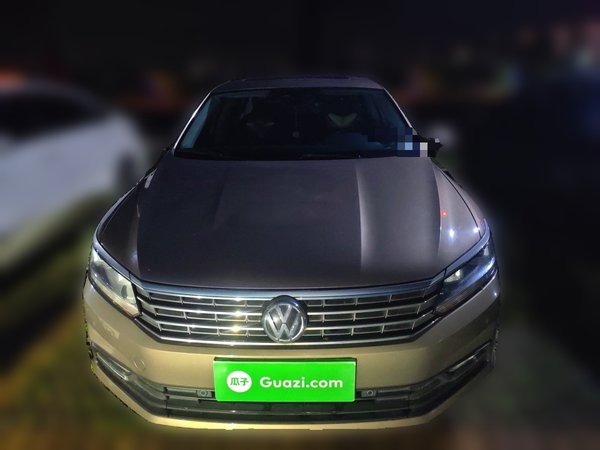 Volkswagen Passat 2017, 130100 км, за 8078 USD