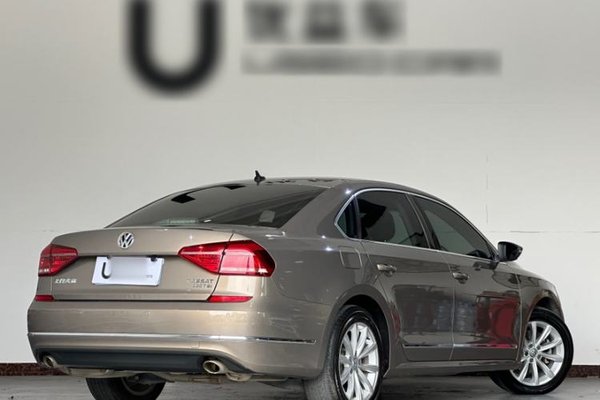Volkswagen Passat 2017, 85000 км, за 11883 USD - фото 6