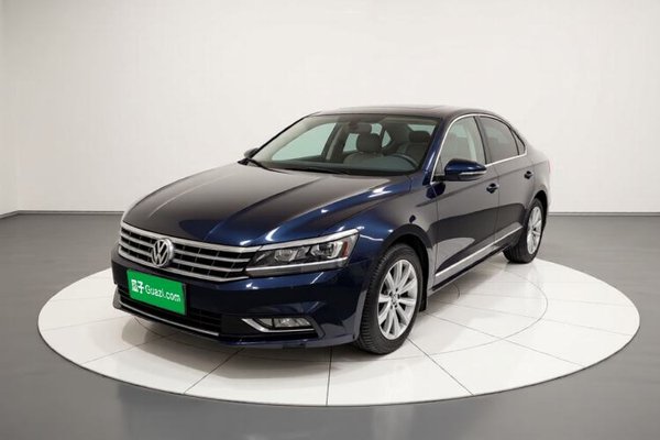 Volkswagen Passat · 2017 год