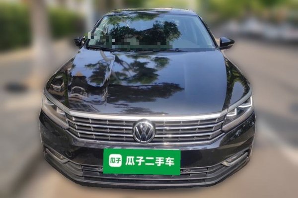 Volkswagen Passat 2017, 70000 км, за 8748 USD