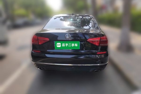Volkswagen Passat 2017, 70000 км, за 8748 USD